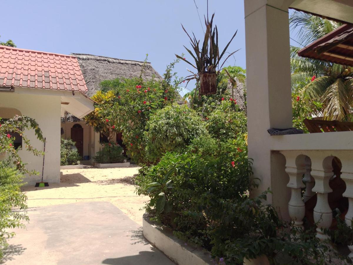 H & H Bungalows Nungwi Dış mekan fotoğraf